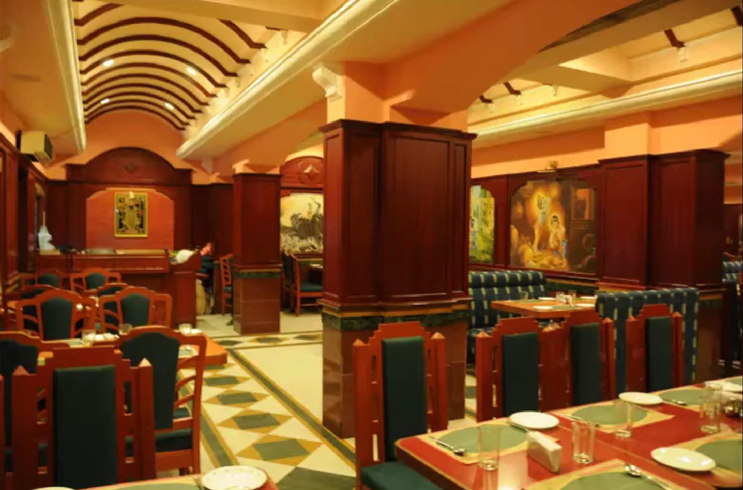 Vrindavan restaurant dining hall at New Woodlands Hotel